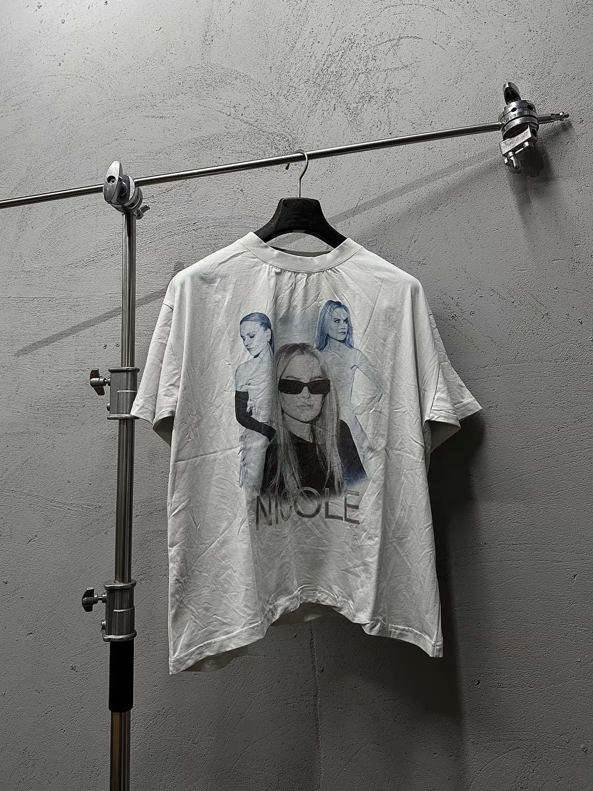 Nicole  Portrait Tee – Grunge Cut Style