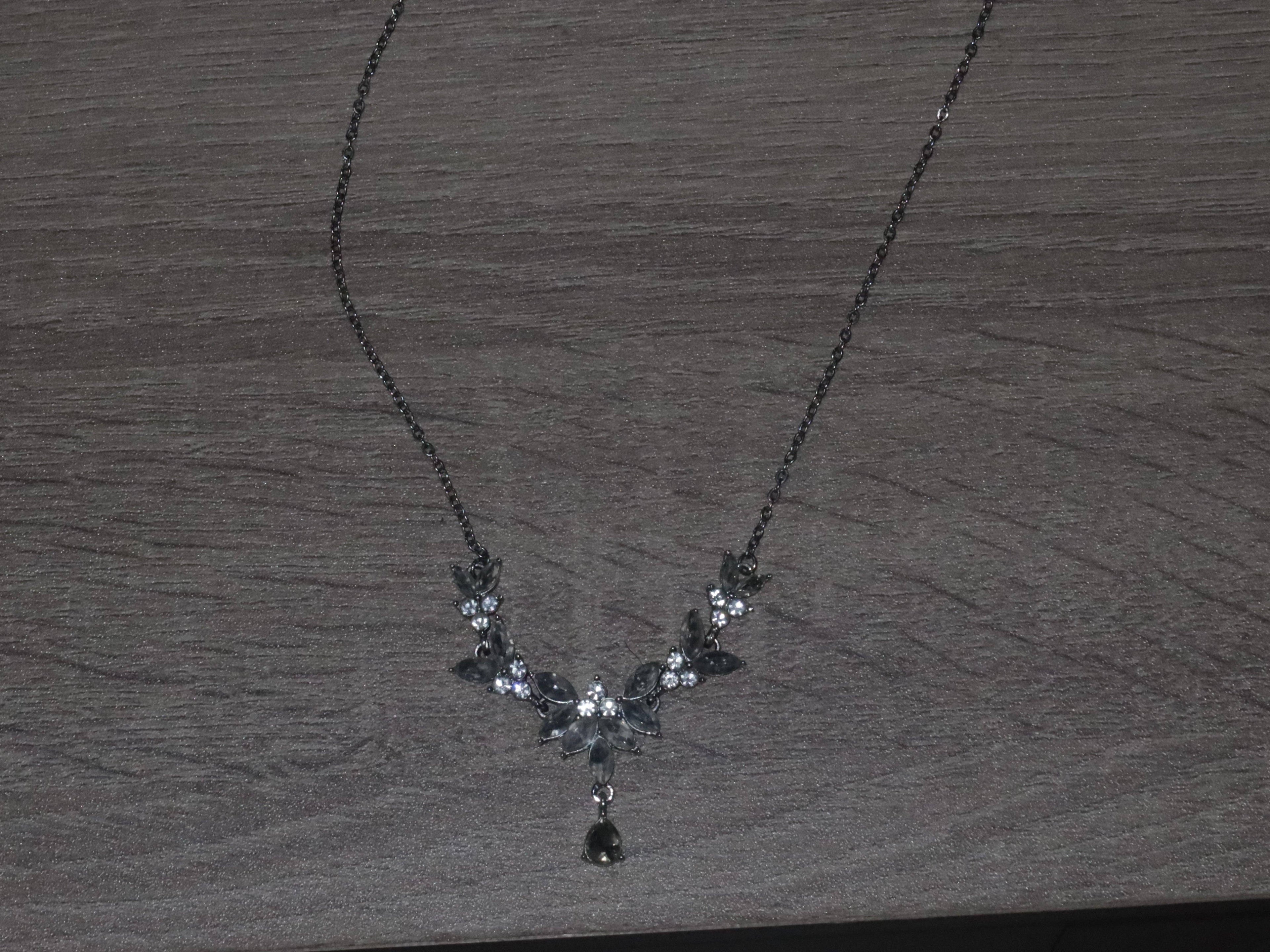 Crystal Leaf Choker Necklace
