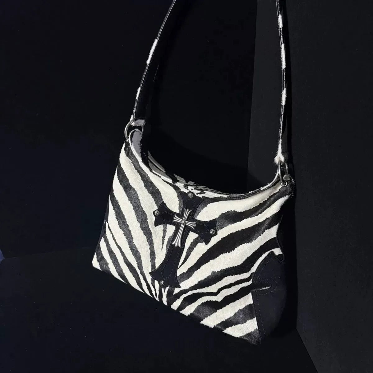 Archive zebra chrome bag