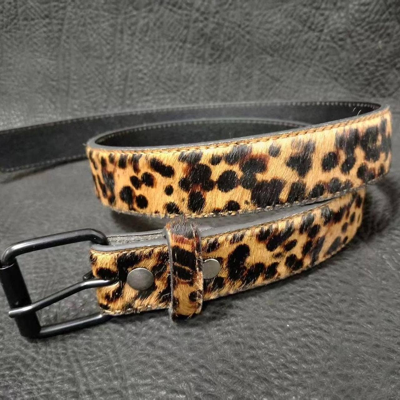 Faux fur leopard print belt