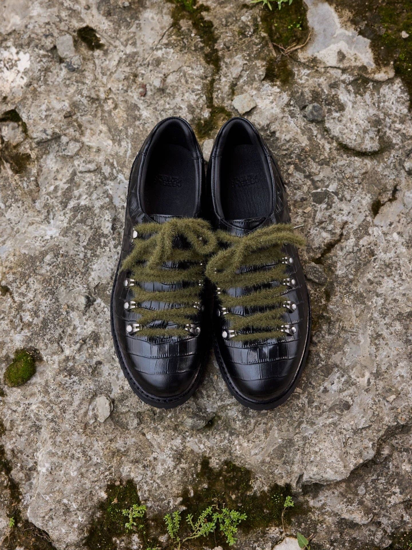 Leather croc Hiking Derby