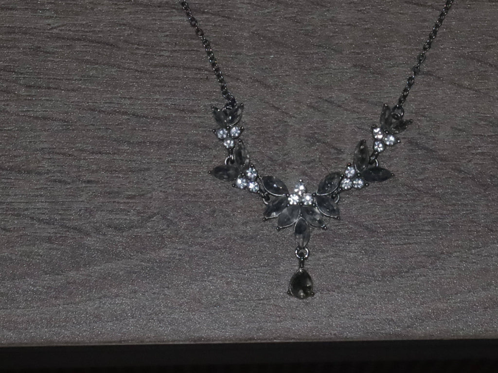 Crystal Leaf Choker Necklace