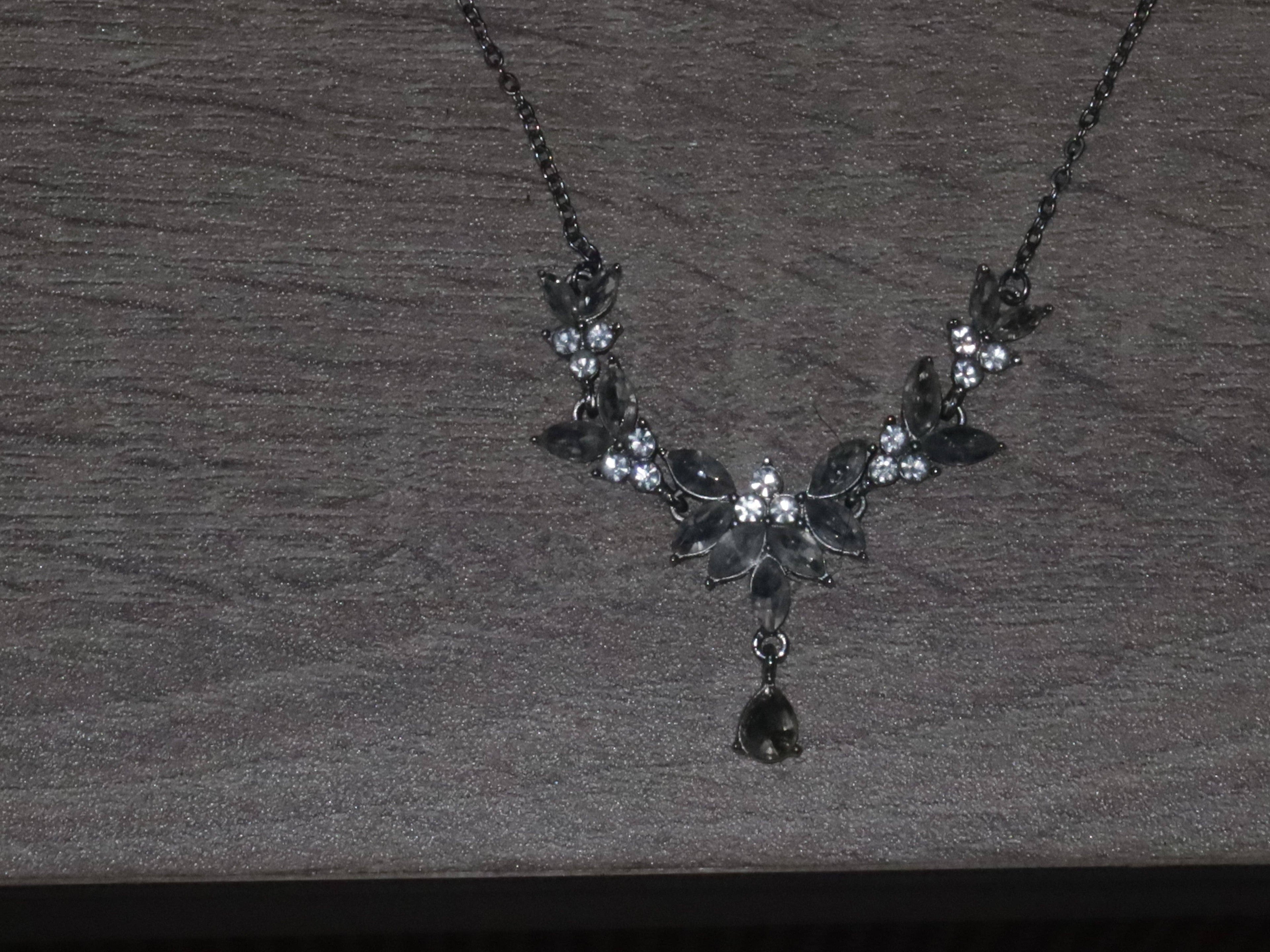 Crystal Leaf Choker Necklace