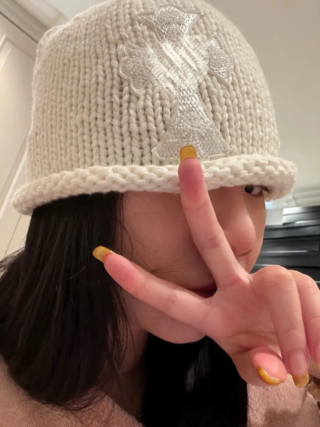 Archive white Chrome cross  beanie