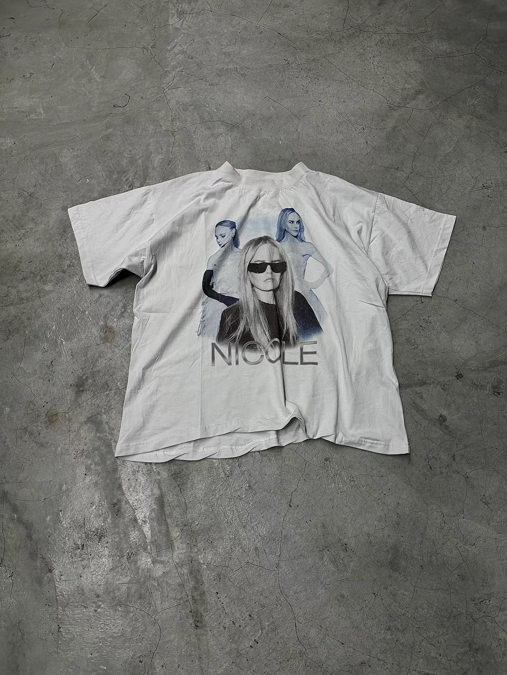 Nicole  Portrait Tee – Grunge Cut Style