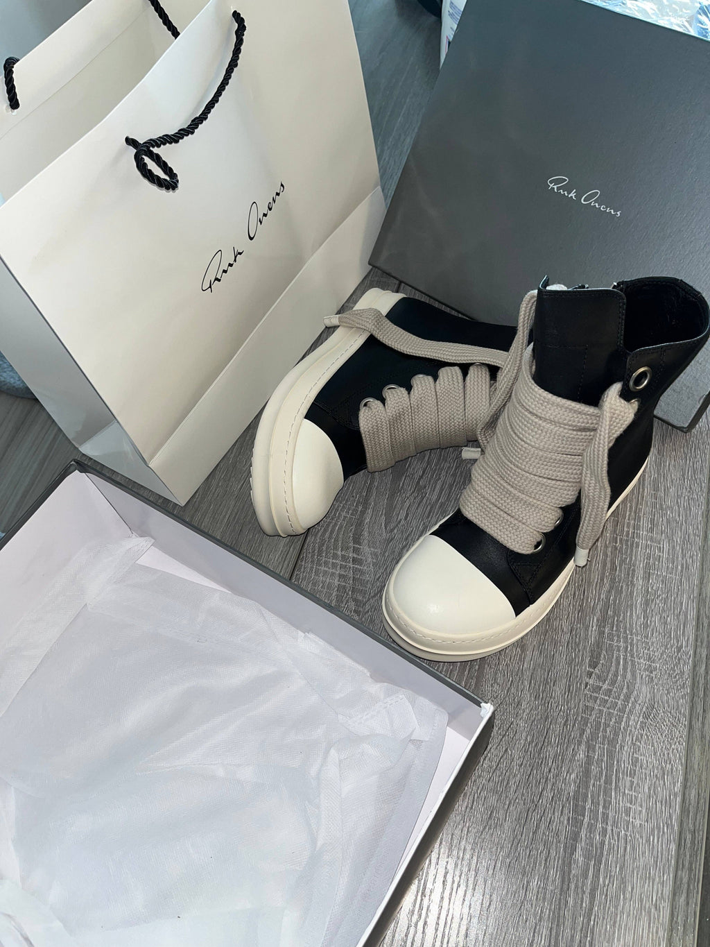 Archive ramones high tops jumbo laces