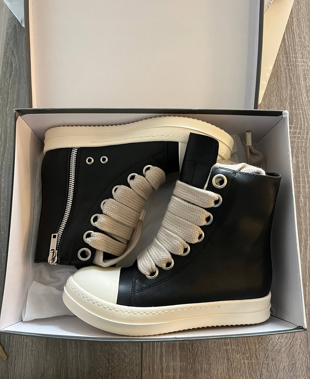 Archive ramones high tops jumbo laces