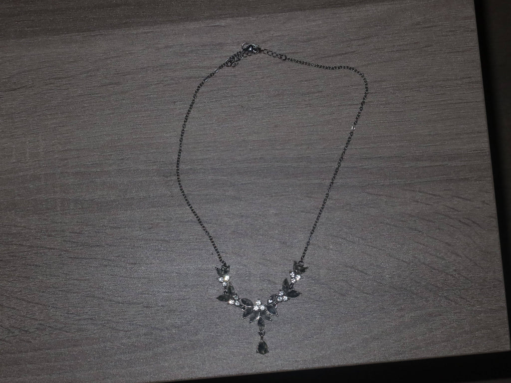 Crystal Leaf Choker Necklace