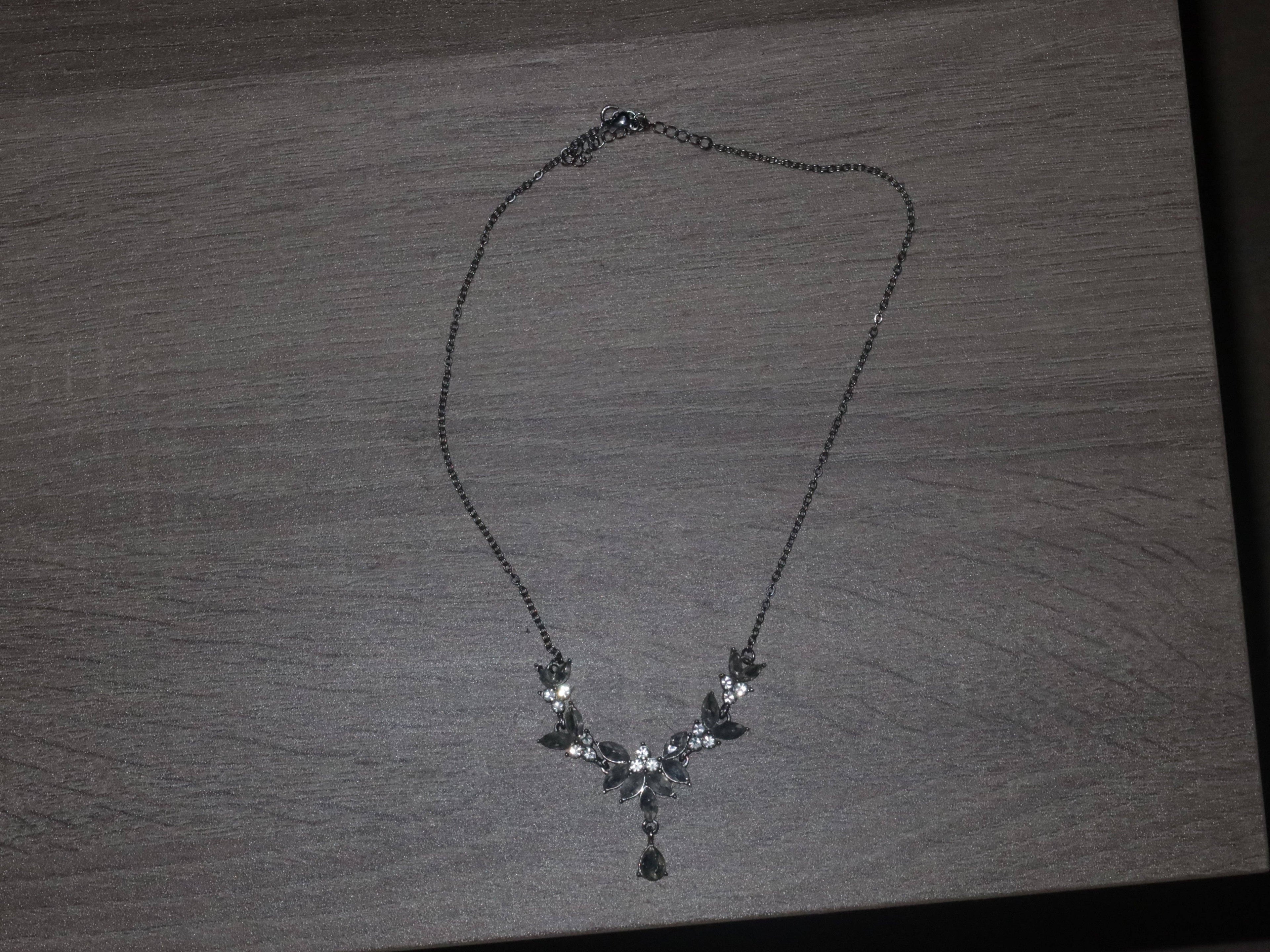 Crystal Leaf Choker Necklace