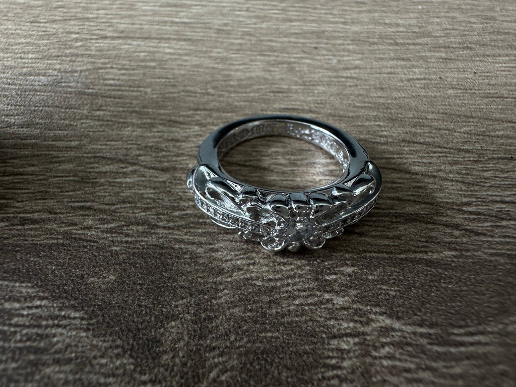 Archive Chrome rings with diamond gemstone