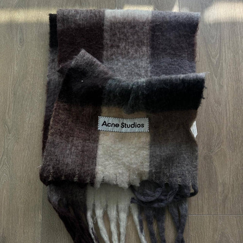 Acne studio 3rd print denim