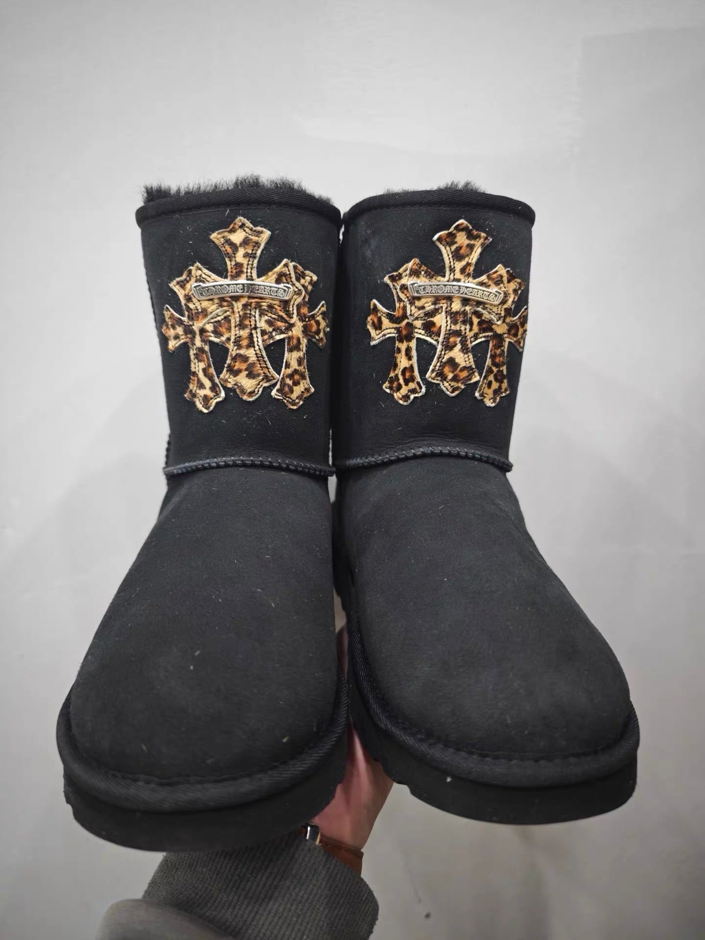 Chrome leopard Uggs - Private property 