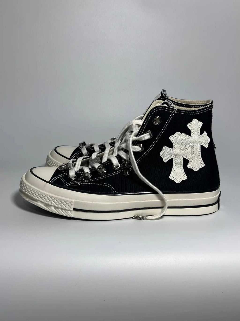 Archive Chrome converse - Private property 