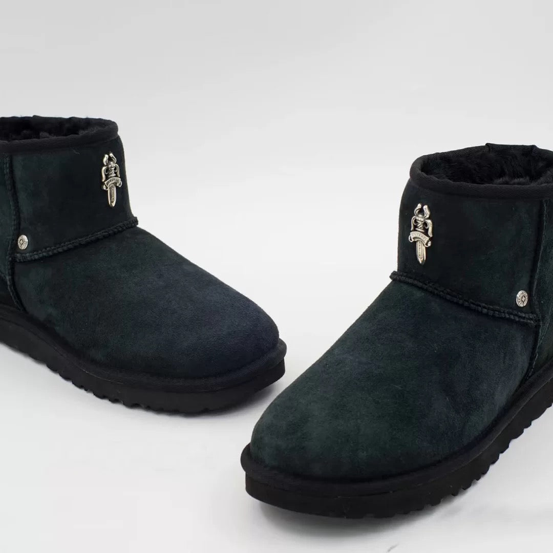 Chrome sterling dagger Uggs - Private property 