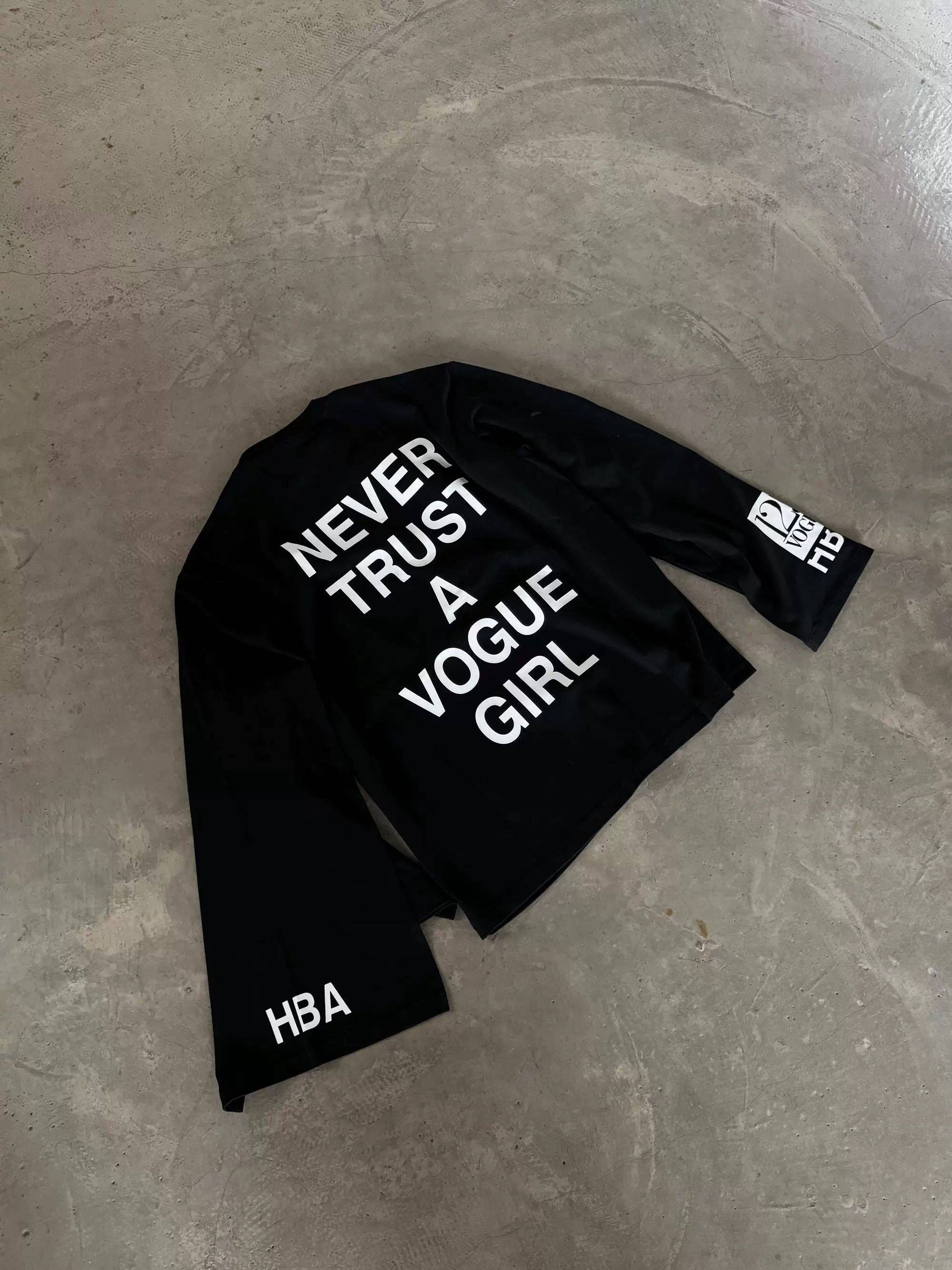 Archive passport tee