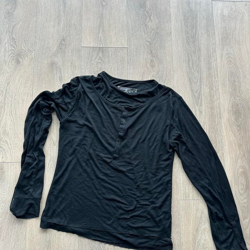 Nofaith Black long sleeve top